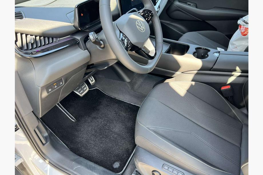 Volkswagen ID. UNYX 2024– Textiele automatten Deluxe (Zwart) Image