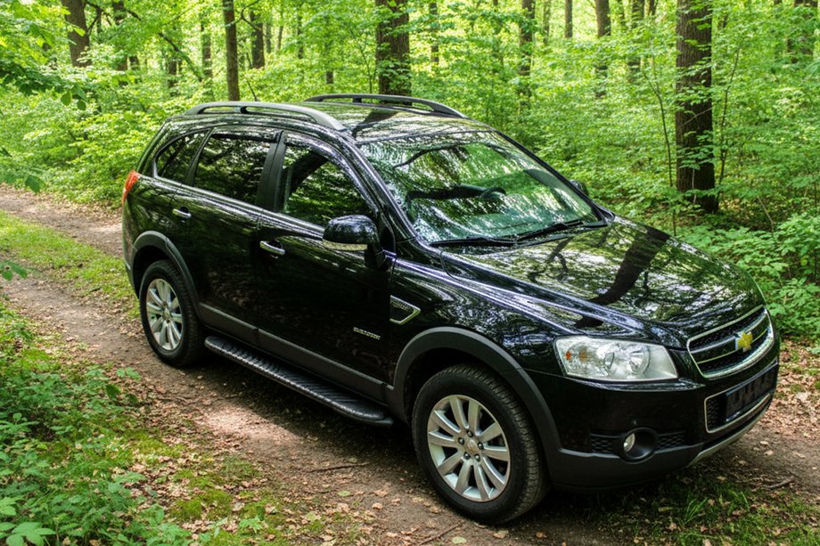 Chevrolet Captiva 2006–2019 Bosphorus Black side steps (2 st., aluminium) 2016-2019 Image