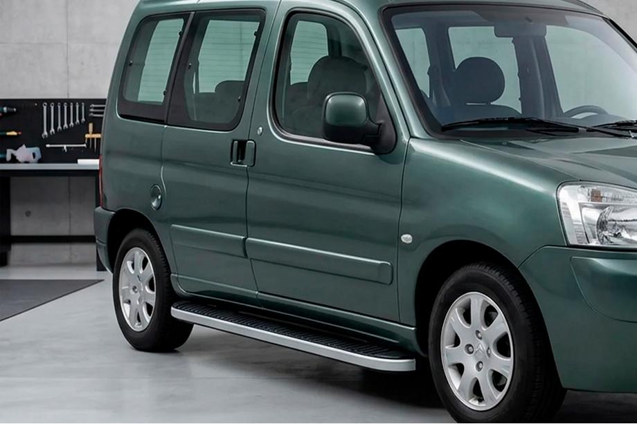 Peugeot Partner 1996–2008 Side steps Tayga Grey (set van 2, aluminium) Image