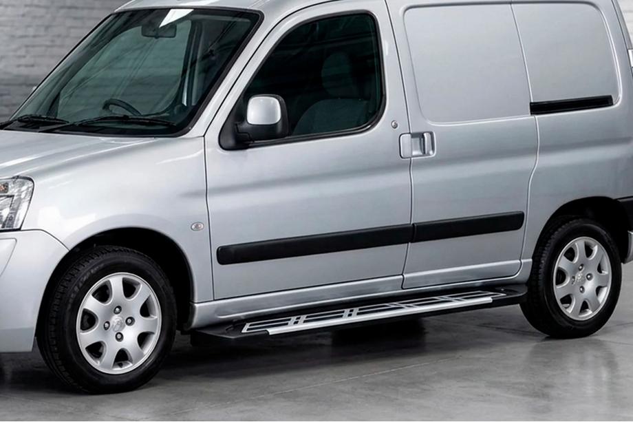 Peugeot Partner 1996–2008 Sunrise side steps (2 stuks, aluminium) Image