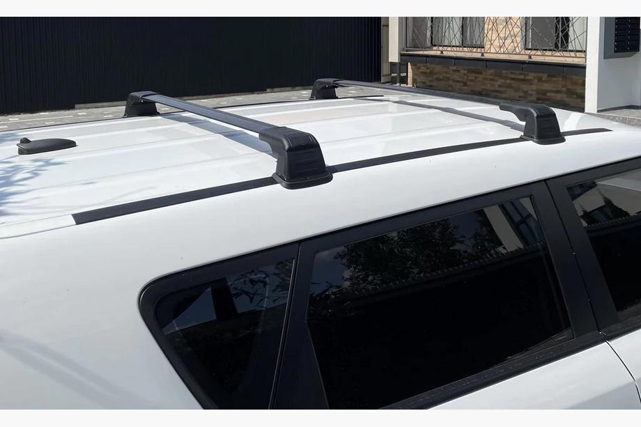Fiat Doblo III 2023– Dakdragers (dwarsdragers) voor vaste bevestigingspunten, afsluitbaar Wingbar V3 (2 st.) Image