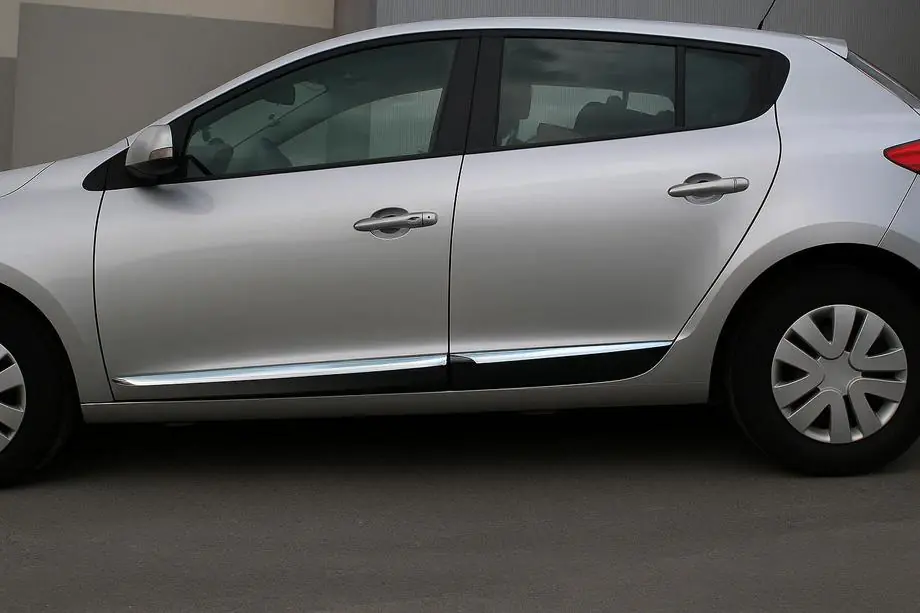 Renault Megane III 2009–2016 Deursierlijsten (HB, 4 stuks, RVS) Image
