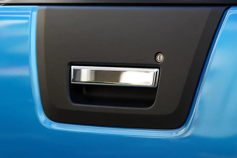 Suzuki Equator 2009– RVS afdekking voor kofferklephandgreep Image
