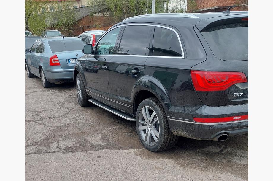 Audi Q7 2005–2015 OEM side steps (2 stuks, aluminium) Foto 8