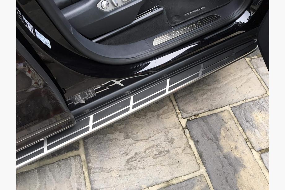 Porsche Cayenne 2010–2017 OEM side steps (2 stuks, aluminium) Foto 2