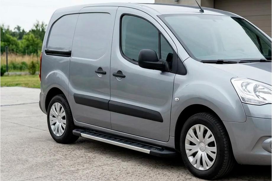 Peugeot Partner Tepee 2008–2018 Side steps RedLine V1 (2 stuks, aluminium) Image