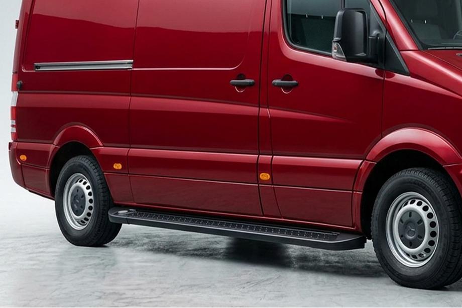 Volkswagen Crafter 2006–2016 Allmond Black zijtreden (2 st., aluminium) Middellange wielbasis Image