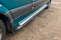 Volkswagen Crafter 2006–2016 Rainbow side steps (2 stuks, aluminium) Lang/Extra lang foto 3