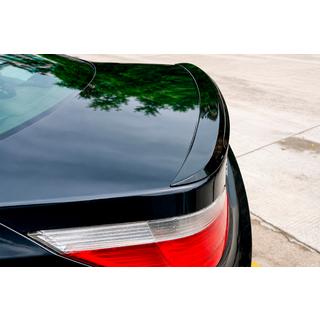 M5-style spoiler (hoogglans zwart) foto 1