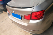 BMW 5 Serie F10/F11 2010–2016 OEM-style spoiler (voor F10, hoogglans zwart) foto 1