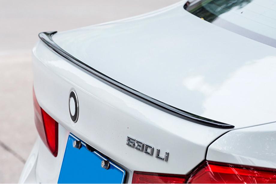 BMW 5 Serie G30/G31 2017–2023 M5-style spoiler (hoogglans zwart) Image