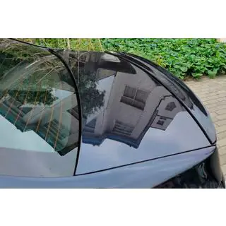 Spoiler P-Style (hoogglans zwart)