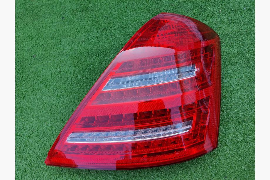 Mercedes S-class W221 2005–2013 Uitverkoop facelift achterlicht rechts (OEM, 1 st.) Image