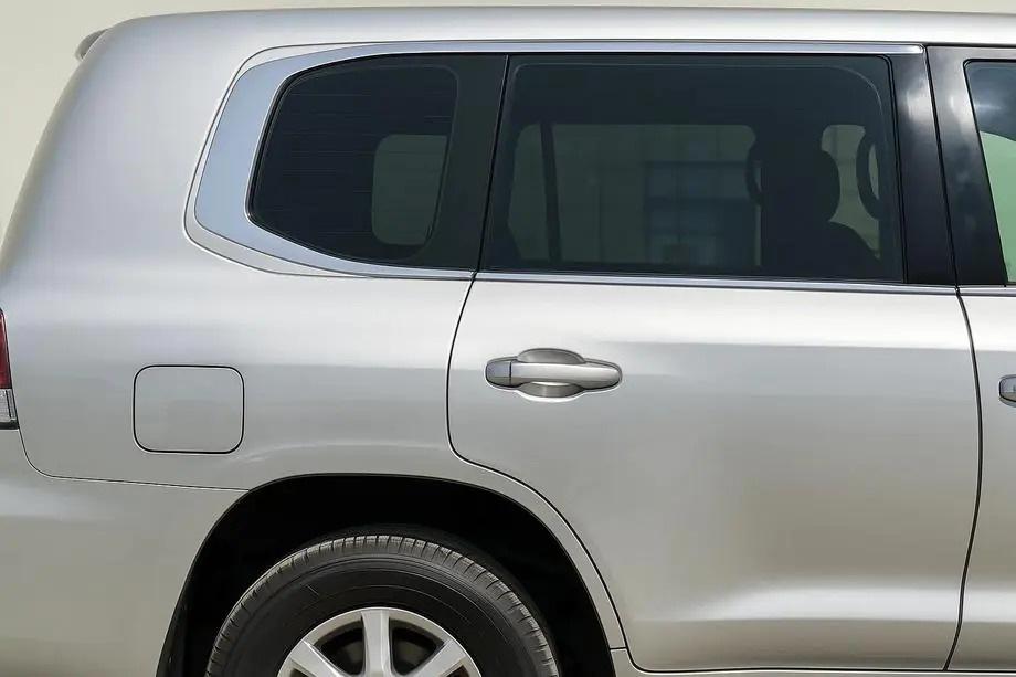 Lexus LX570/450d 2008–2022 Complete raamlijsten rondom de ramen Design 2025 (2008-2015, RVS) Foto 2