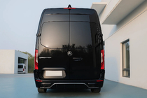 Mercedes Sprinter W907/W910 2018– AMG achterbumper (voor middelgrote wielbasis, ABS) foto 1