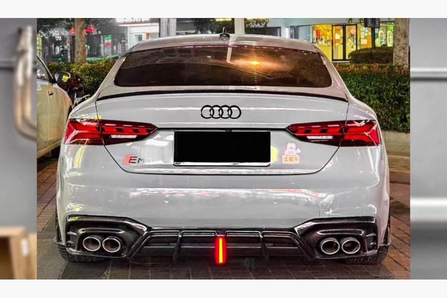 Audi A5 2016–2025 Achterbumper diffuser V3 (voor S-Line 2021-2025, Carbon) Image