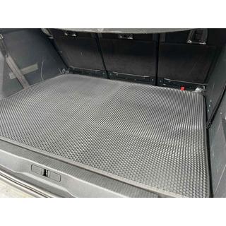 Rubberen kofferbakmat Carsuit (2016-2020, Zwart) Peugeot 5008 2016–2023 foto 4