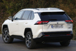 Suzuki Across: overzicht van de PHEV-hybride crossover, specs en generatieverschillen foto 2