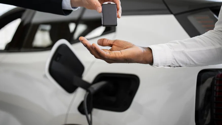 Hoe verkoop je een tweedehands elektrische auto voordelig?