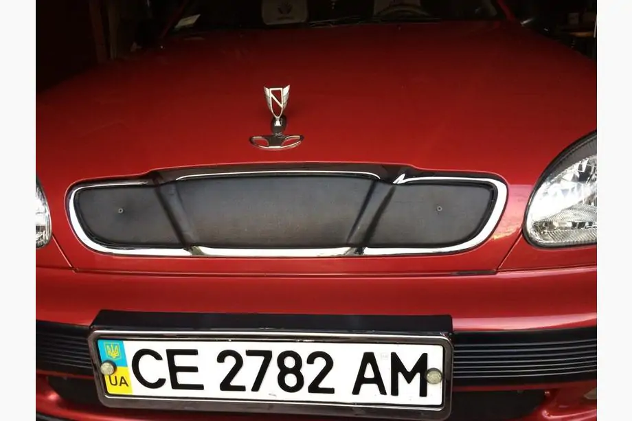 Daewoo Lanos 1998–2017 Winterafdekking voor grille (bovenste) Foto 3