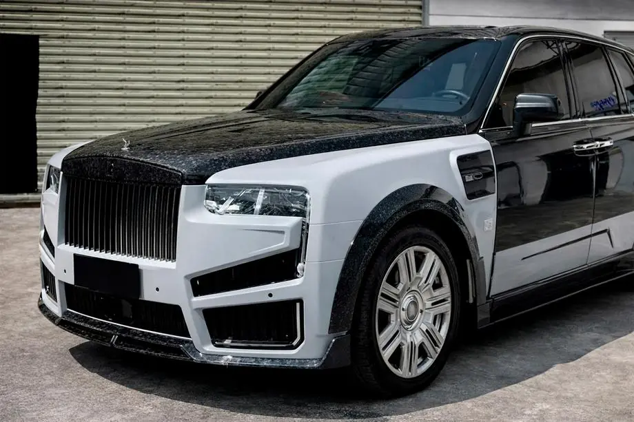 Rolls-Royce Cullinan 2018– MNSR Carbon bodykit (voor 2024+) Foto 1