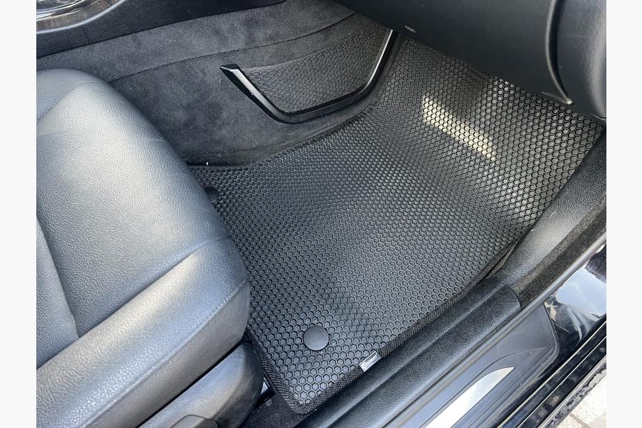 BMW 5 Serie F10/F11 2010–2016 Rubberen automatten Carsuit 2013-2016 (zwart) Foto 2