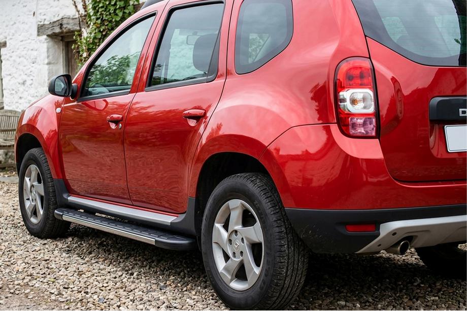 Dacia Duster 2008–2018 Duru side steps (2 stuks, aluminium) Image