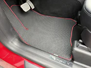 Tesla Model Y 2020– Rubberen automatten Carsuit (2020-2024, zwart) foto 1