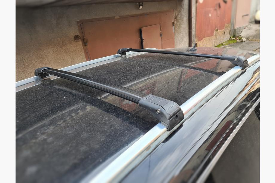 Audi Q7 2005–2015 Dakdragers (dwarsbalken) voor geïntegreerde dakrails, afsluitbaar WingCarrier V2 (2 st.) Zwart Image