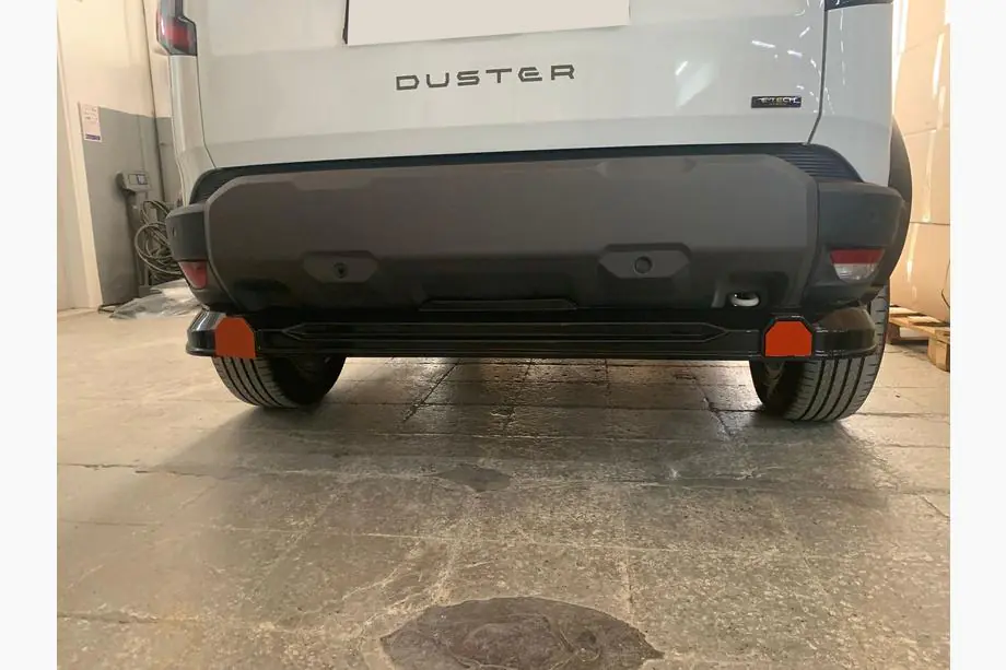 Renault Duster 2024– Achterdiffuser EuroCap (ABS, glans) Image