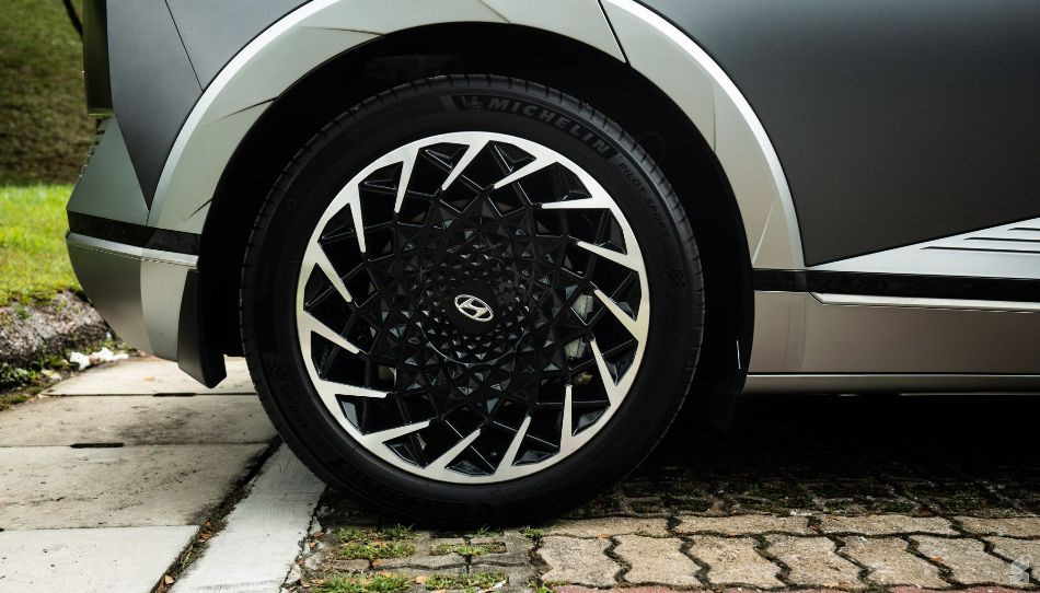 Heeft wielmaat invloed op de actieradius van een elektrische auto?
