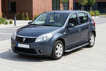 Renault Sandero 2007–2013 Maydos V1 zijtreden (set 2 stuks, aluminium + RVS) foto 1