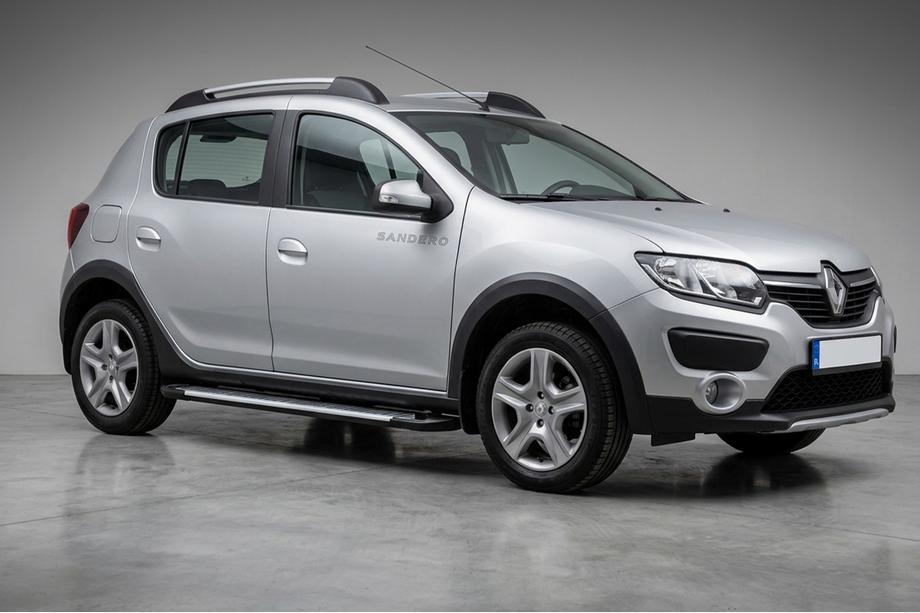 Dacia Sandero 2013–2020 Side steps Line (2 stuks, aluminium) Image