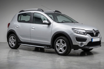 Renault Sandero 2013–2022 Side steps Line (2 stuks, aluminium) foto 1