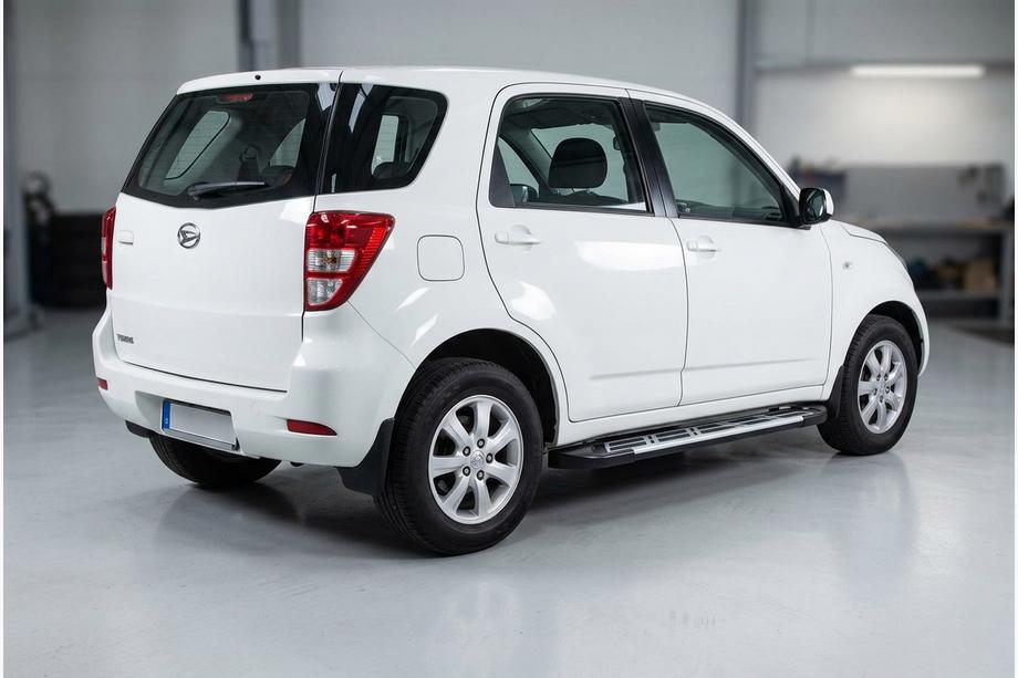Daihatsu Terios 2006–2017 Sunrise side steps (2 stuks, aluminium) Image