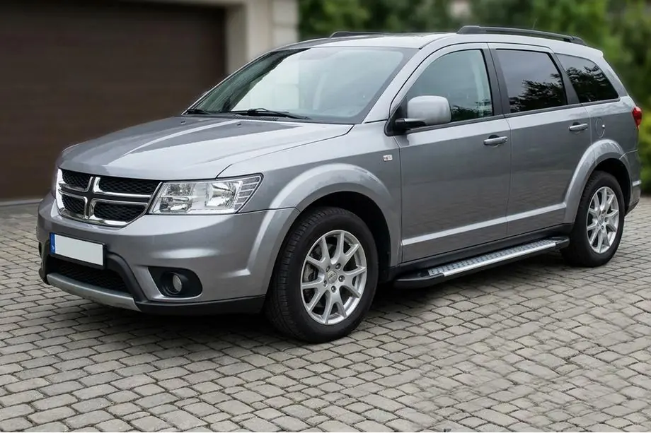 Dodge Journey 2008–2020 Side steps Allmond Grey (2 stuks, aluminium) Image