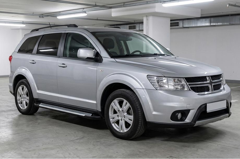 Dodge Journey 2008–2020 Line side steps (set van 2, aluminium) Image
