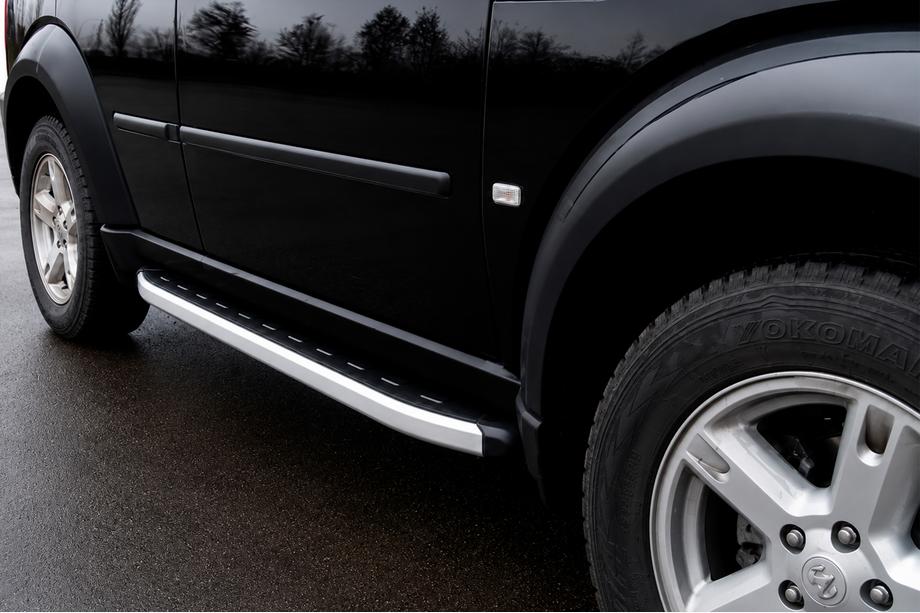 Dodge Nitro 2006–2011 Fullmond side steps (2 stuks, aluminium) Image