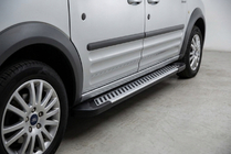 Ford Connect 2002–2006 Line side steps (set van 2, aluminium) foto 1