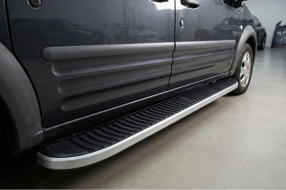 Ford Connect 2010–2013 Tayga side steps (2 stuks, aluminium) Image