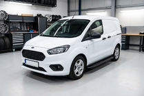 Ford Courier 2014–2023 Bosphorus Black side steps (2 st., aluminium) foto 1