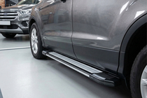 Ford Kuga/Escape 2013–2019 Rainbow zijtreden (set van 2, aluminium) foto 1