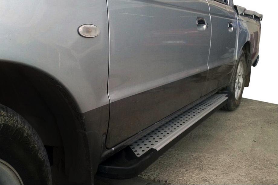 Ford Ranger 2007–2011 Side steps Allmond Grey (set van 2, aluminium) Image