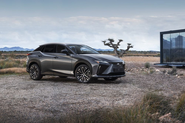 Review Lexus RZ 300e: premium elektrische crossover