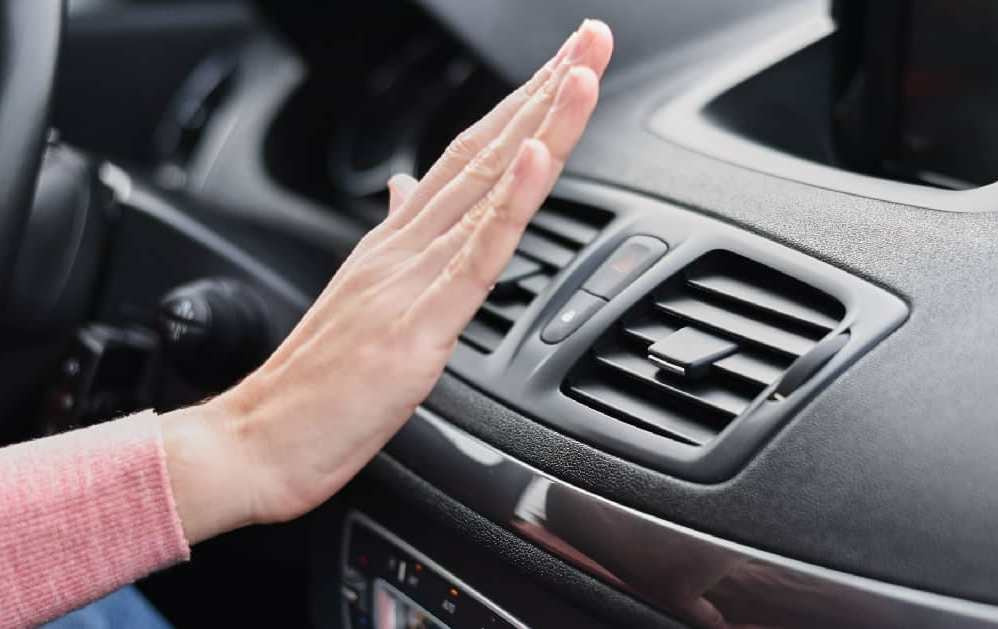 Waarom de airco in je auto slecht blaast: mogelijke oorzaken