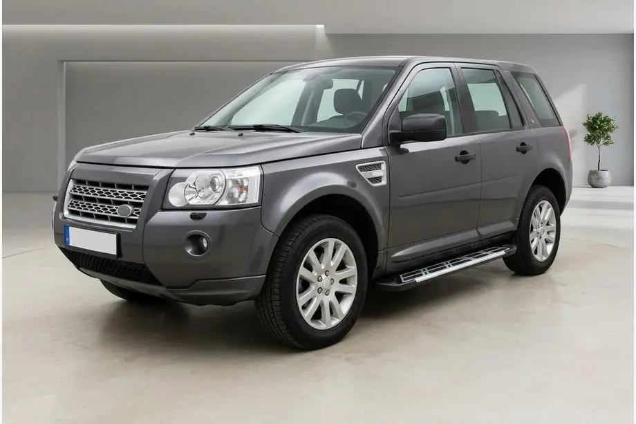 Land Rover Freelander II 2006–2014 Sunrise side steps (set van 2, aluminium) Image