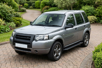 Land Rover Freelander I 1997–2006 Allmond Black side steps (2 st., aluminium) foto 1