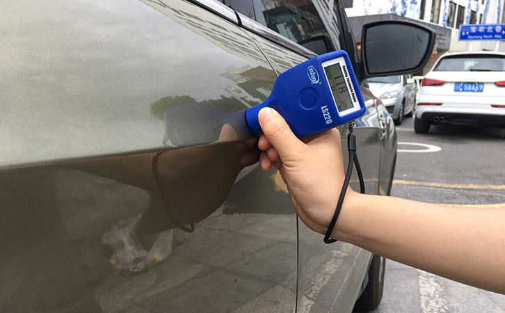 Wat is een lakdiktemeter voor auto’s en waarvoor dient hij?