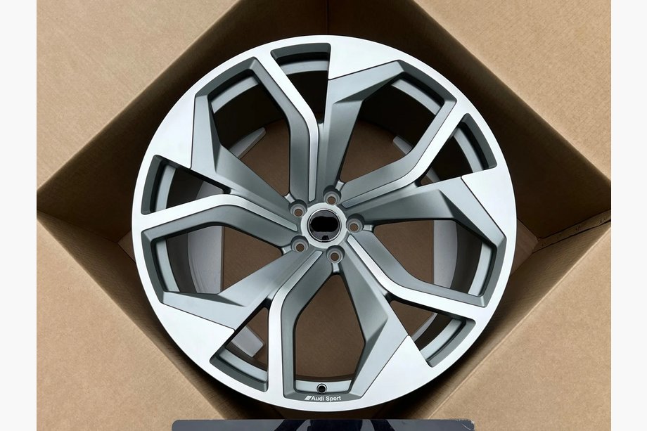 Audi Q8 2018– Gesmede velgen OEM R22 V2 (set van 4) Image