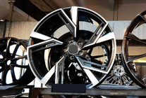 Audi A5 2016–2025 Gesmede OEM velgen R20 (4 st.) foto 1